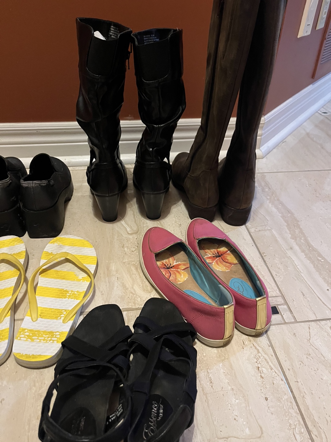 Assorted Women's Shoes