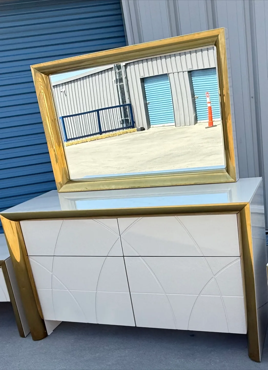 DOLCE Dresser Mirror Ceramic Gold. thumbnail