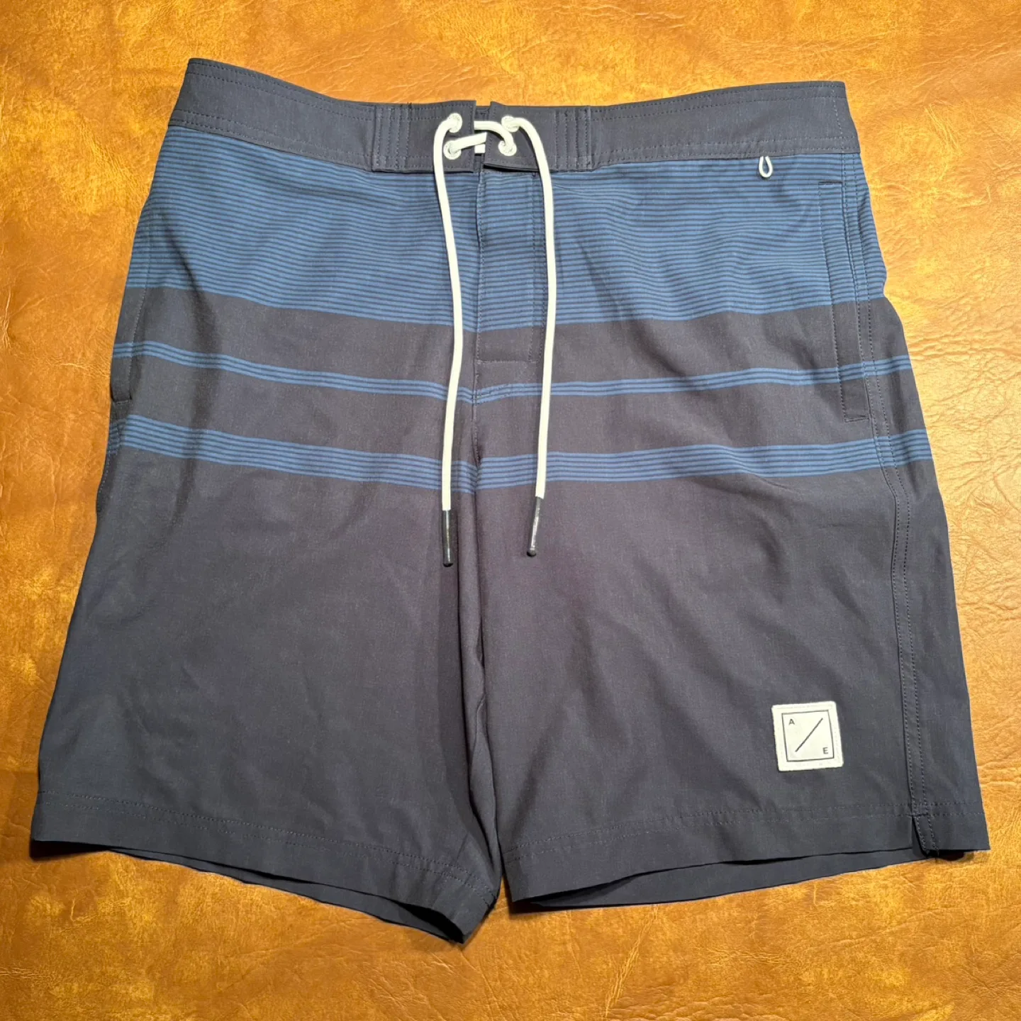 American Eagle Swim Shorts thumbnail