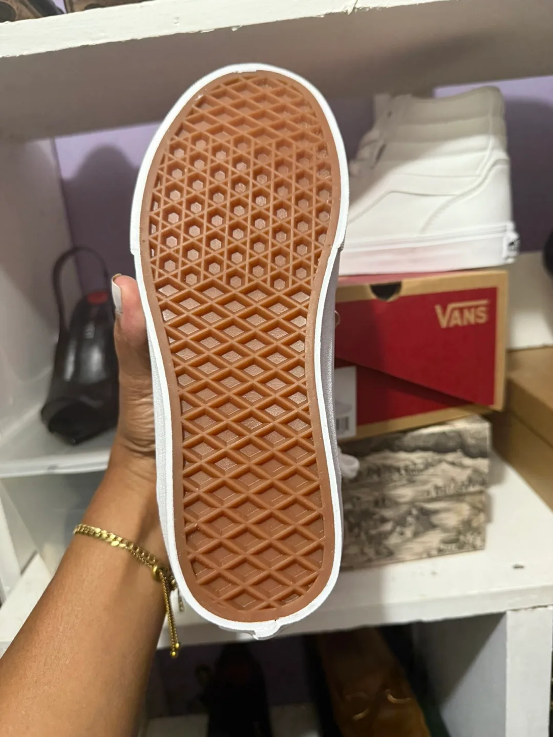 New Vans Filmore Hi White, Size 6.5 Women's image indicator(4)