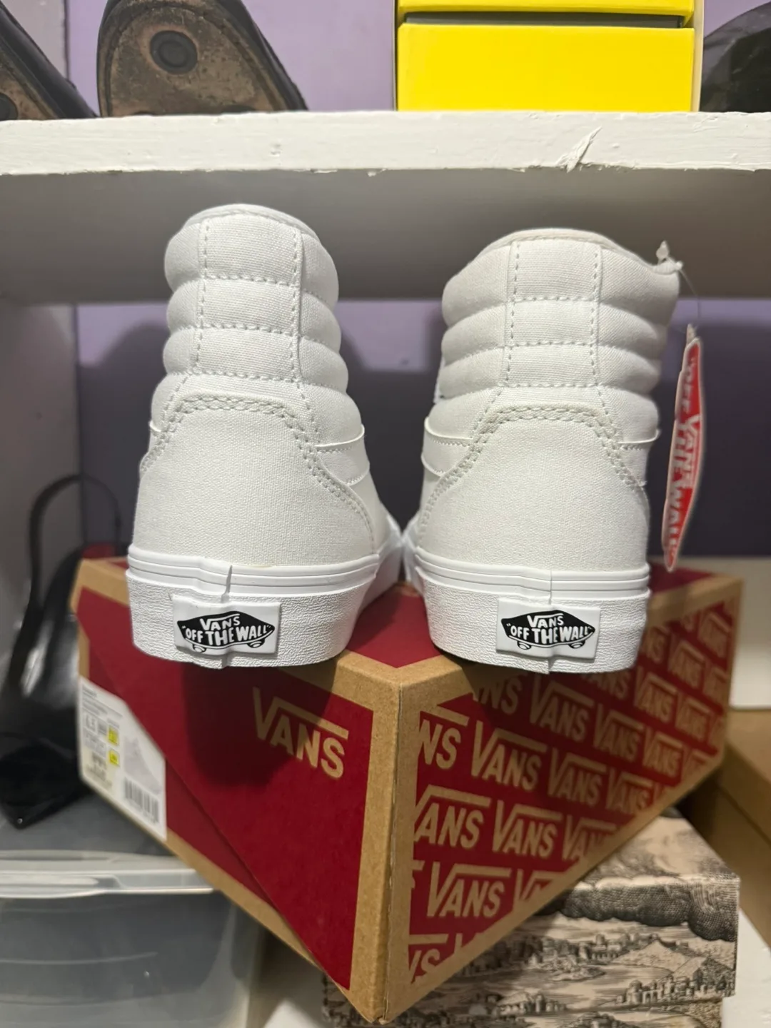 New Vans Filmore Hi White, Size 6.5 Women's image indicator(2)