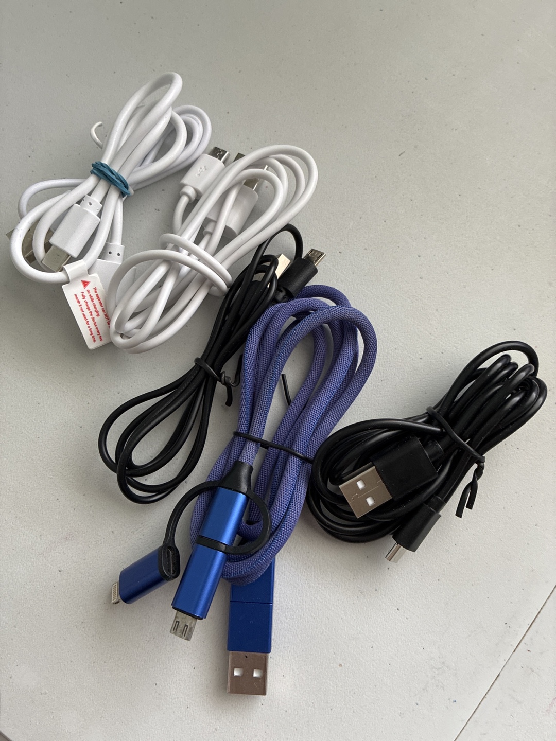 #freecycle USB Charging Cables - White, Black, Blue