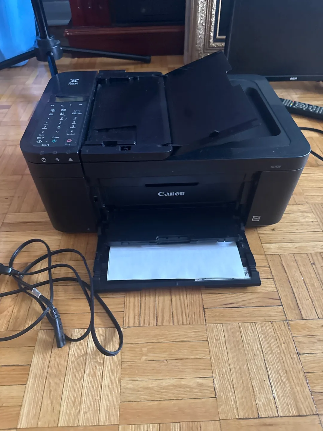 Canon PIXMA TR4520 All-in-One Printer thumbnail