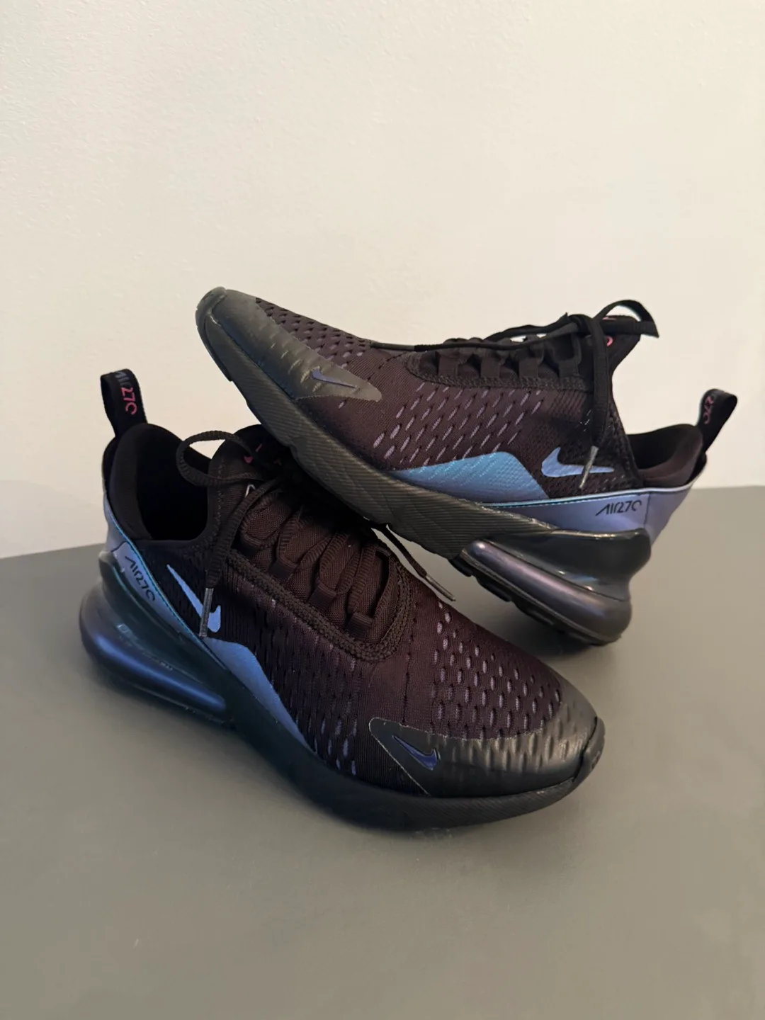 Nike Air Max 270 gs thumbnail