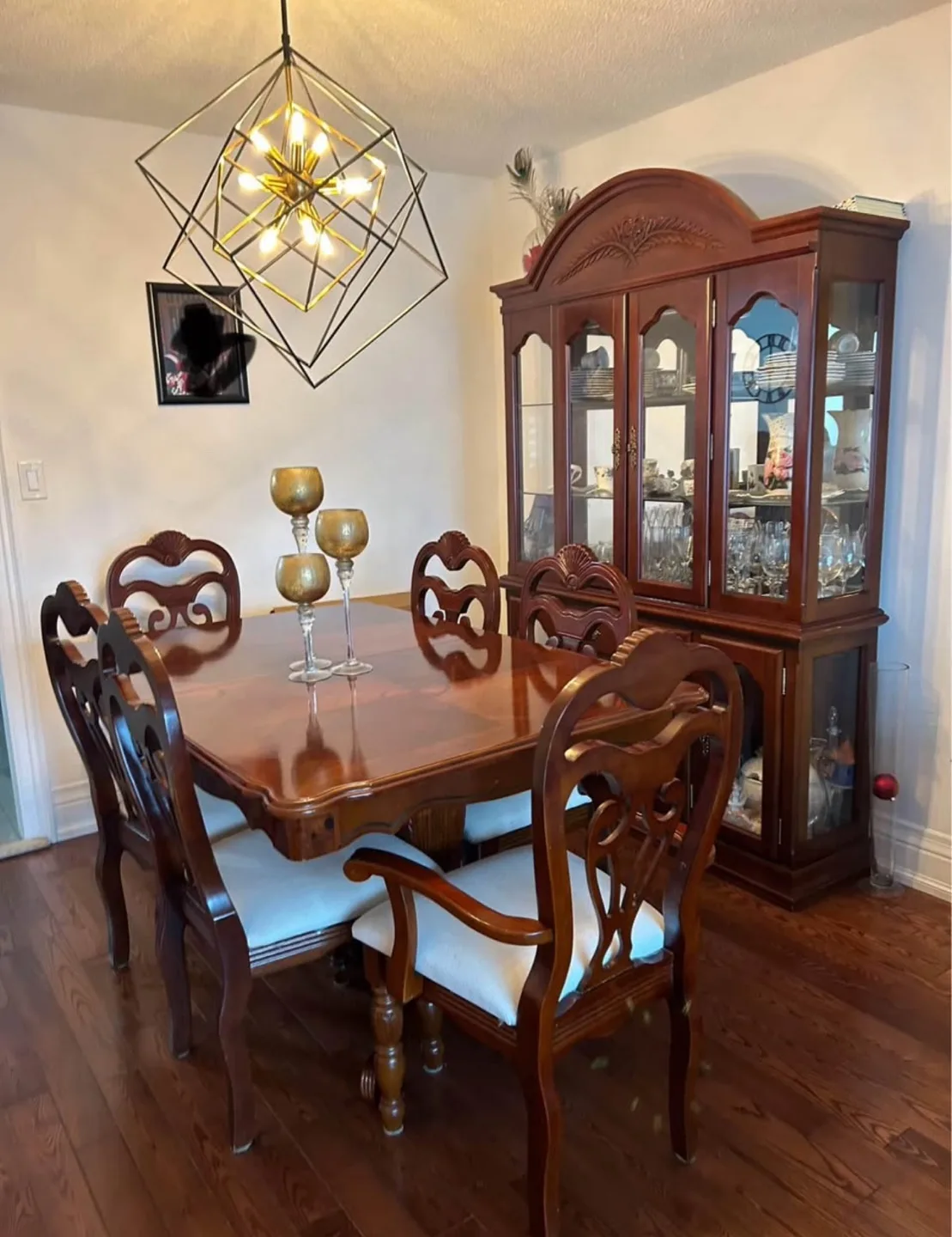 Dining Table Set with Hutch thumbnail