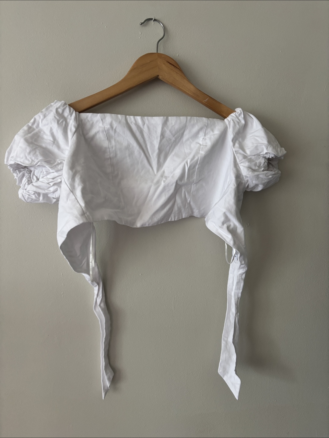 Crescent White Puff Sleeve Crop Top - photo 2