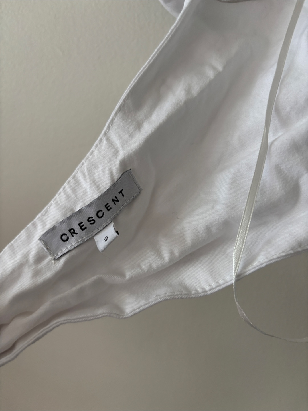 Crescent White Puff Sleeve Crop Top - photo 4
