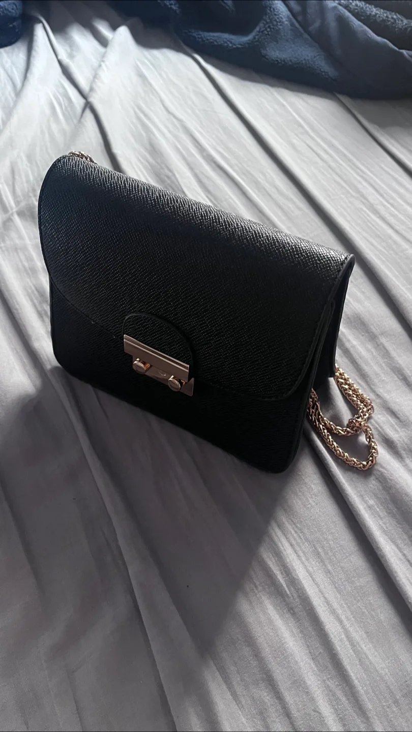 Black mini bag thumbnail