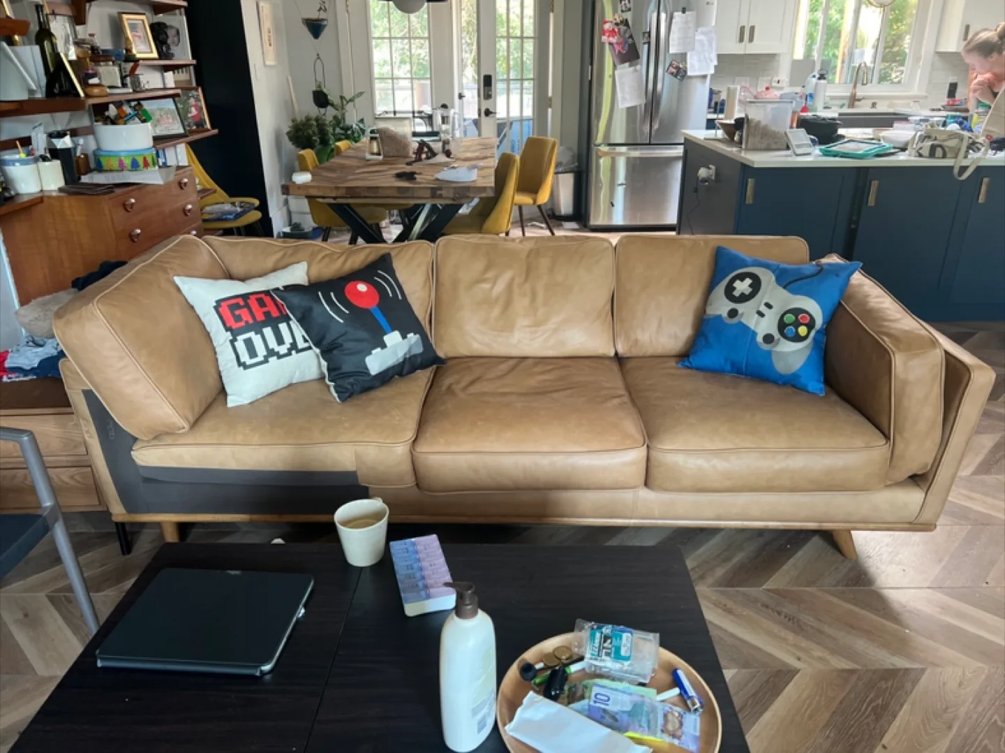 ARTICLE - TIMBRE - Leather Sofa - TAN image indicator(2)