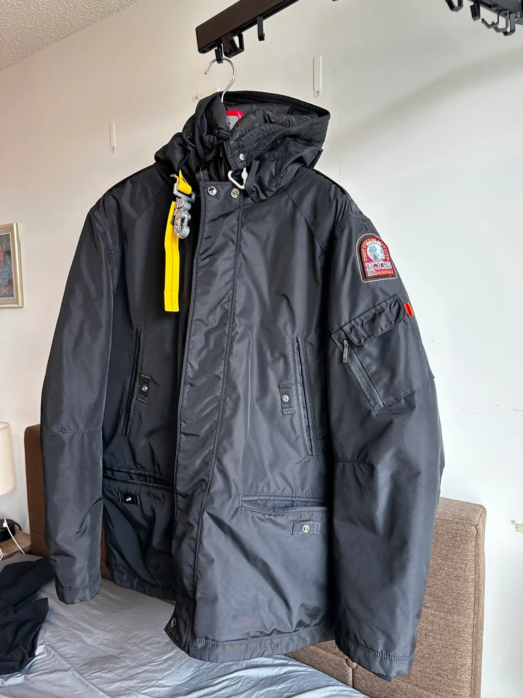 Parajumpers  Right Hand Core Short Down Jacket- Black, Large image indicator(2)