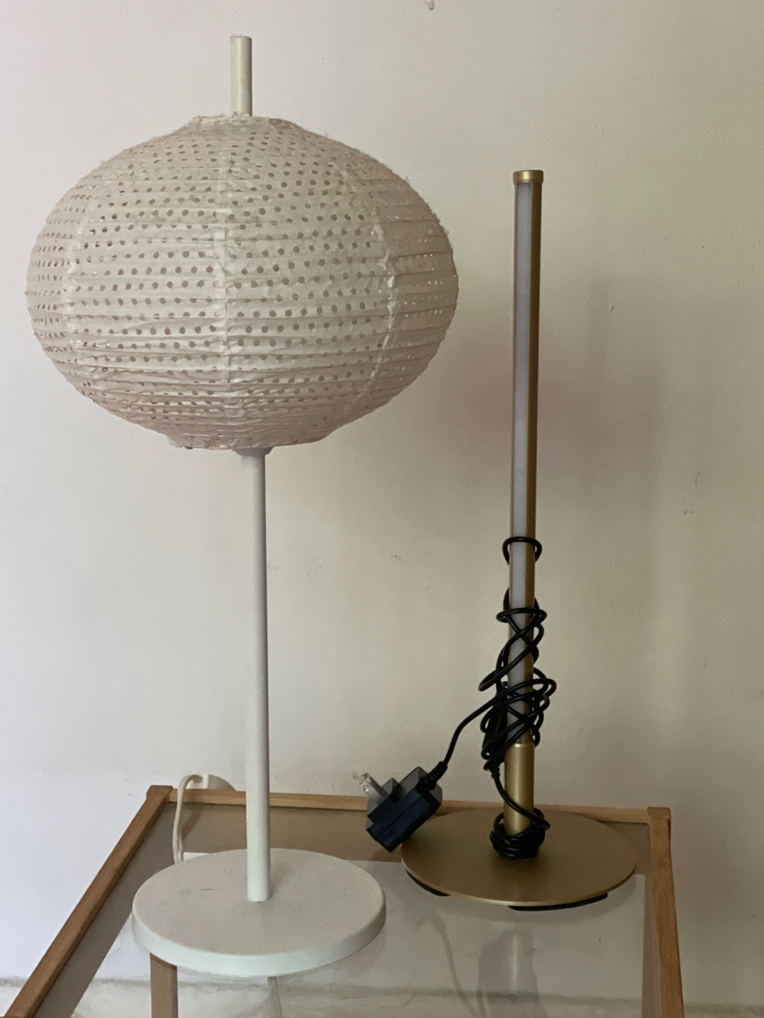 IKEA Table Lamp with Glass Top side table + extra lamp - photo 2