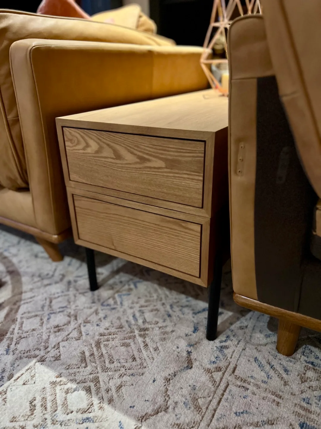 BRAND NEW ARTIFICIAL FLOWERS IN POT image indicator(8)