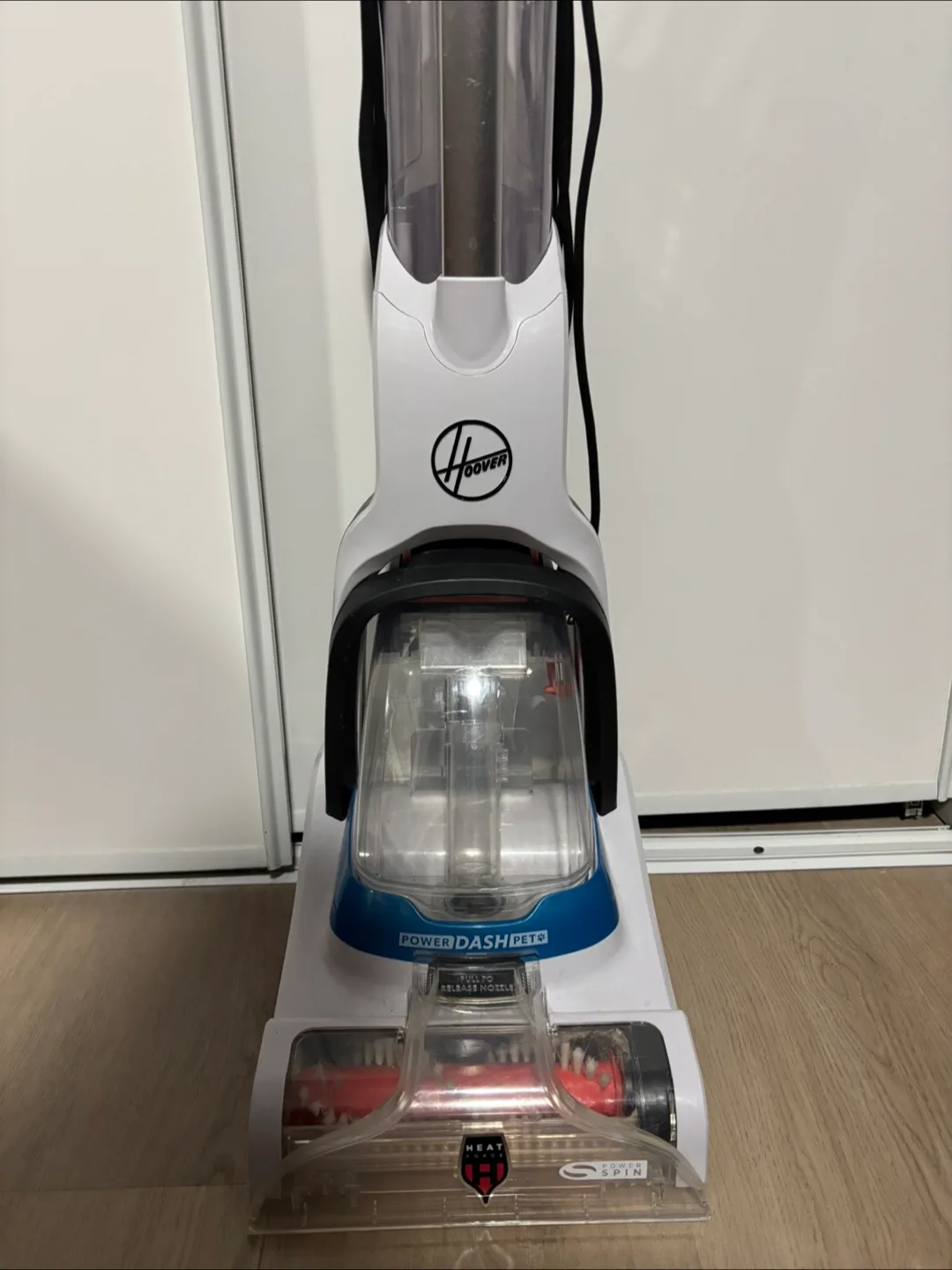 Hoover PowerDash Pet Carpet Cleaner FH50700V thumbnail