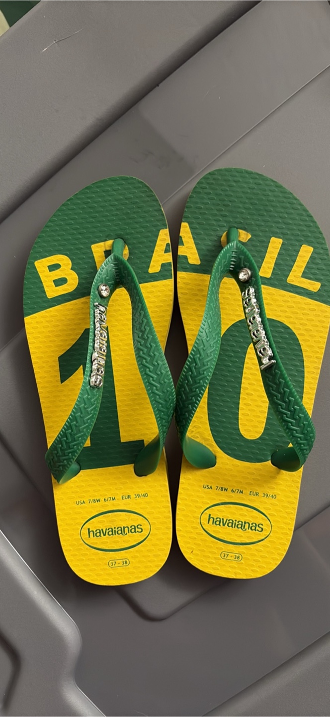 Havaianas Brazil Flip Flops, US 7/8W, Green & Yellow