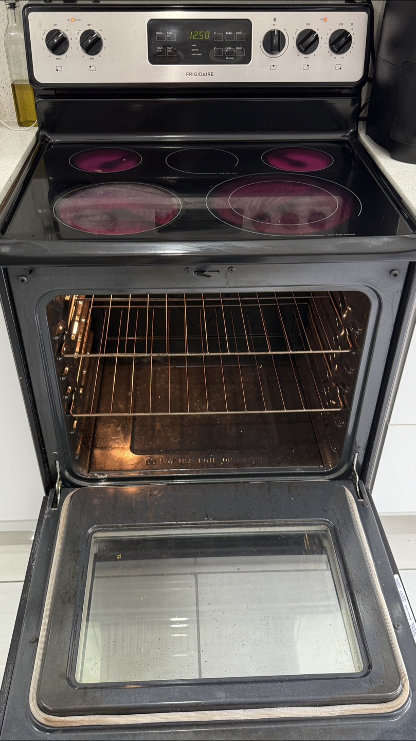 Frigidaire Electric Range - photo 2