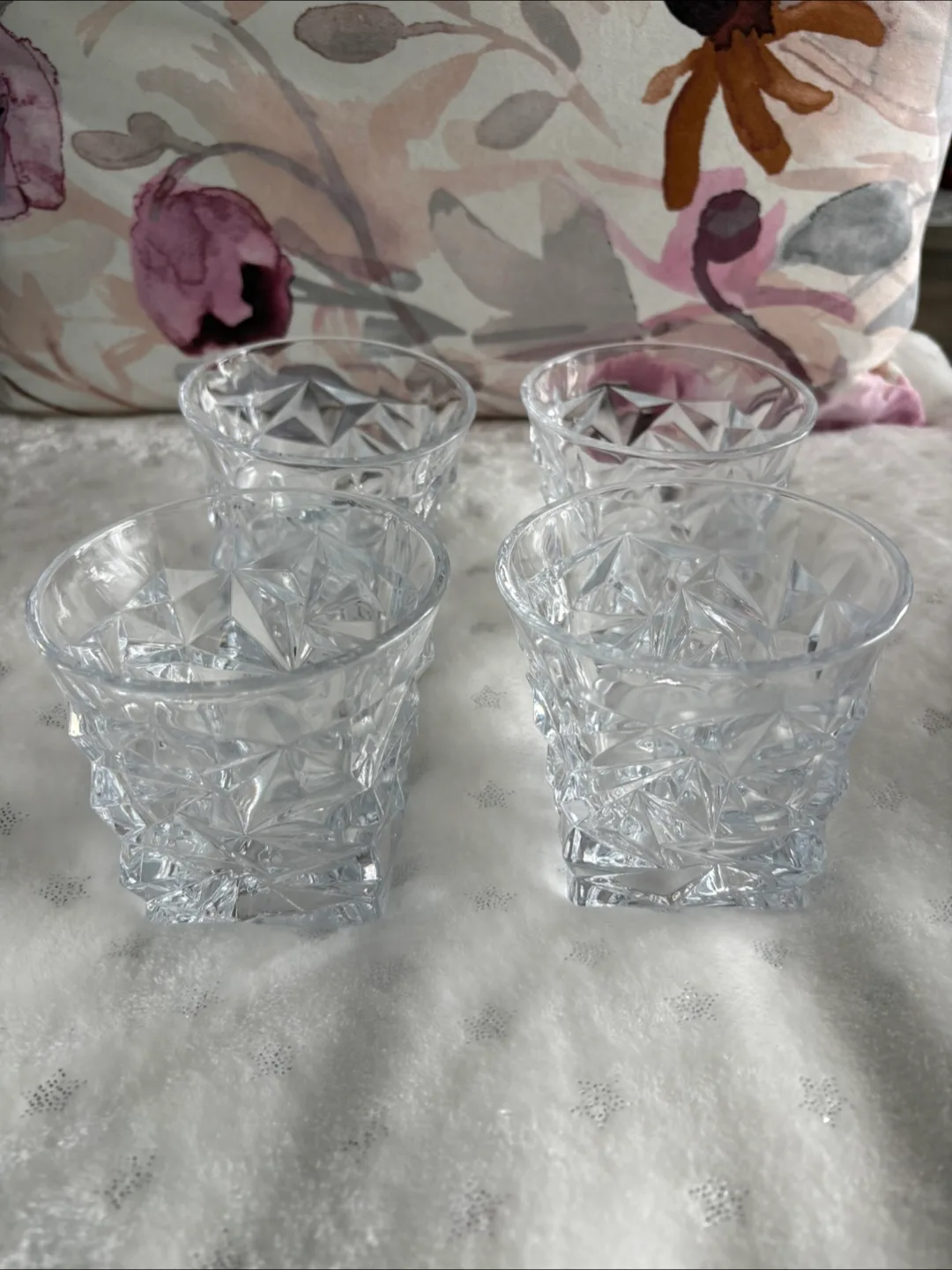 Set of 4 Crystal Whiskey Glasses thumbnail