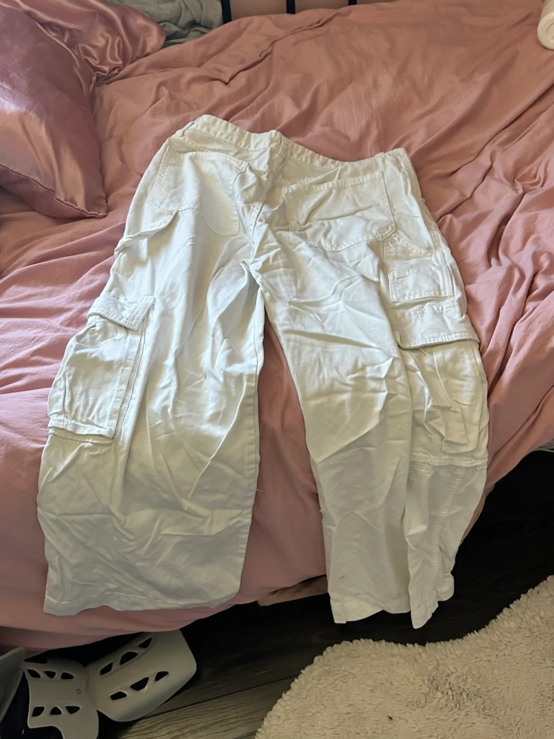 Wild Fable White Cargo Pants - Size 8 thumbnail
