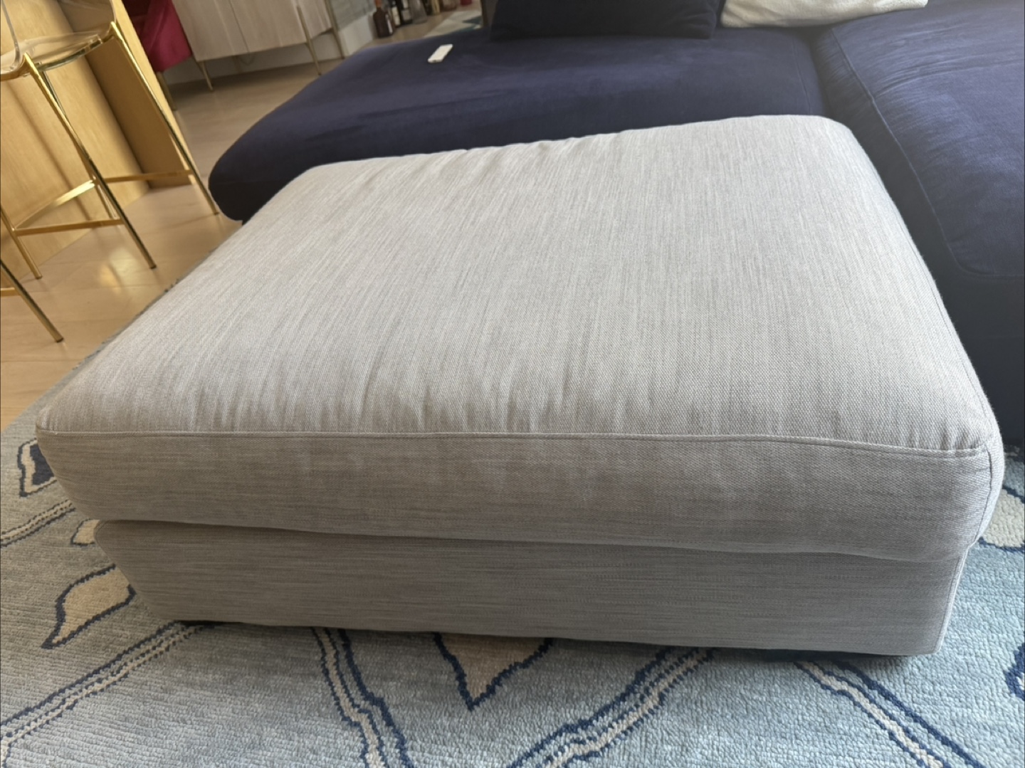 BoConcept Square Ottoman - Light Gray