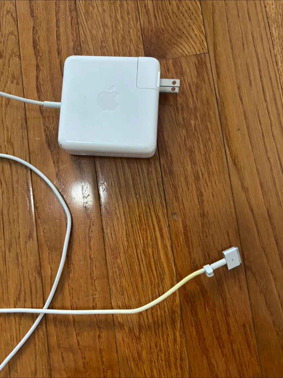 Apple Mac MagSafe 2 Charger thumbnail