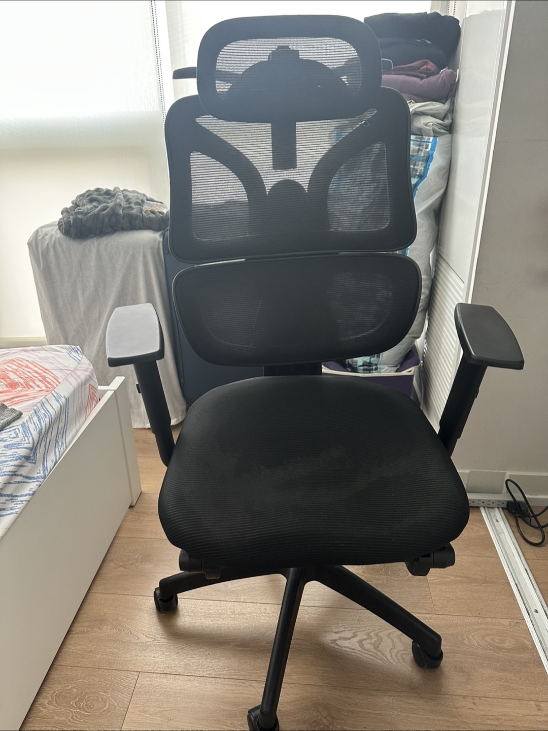 Ergonomic Mesh Office Chair - Black - photo 4