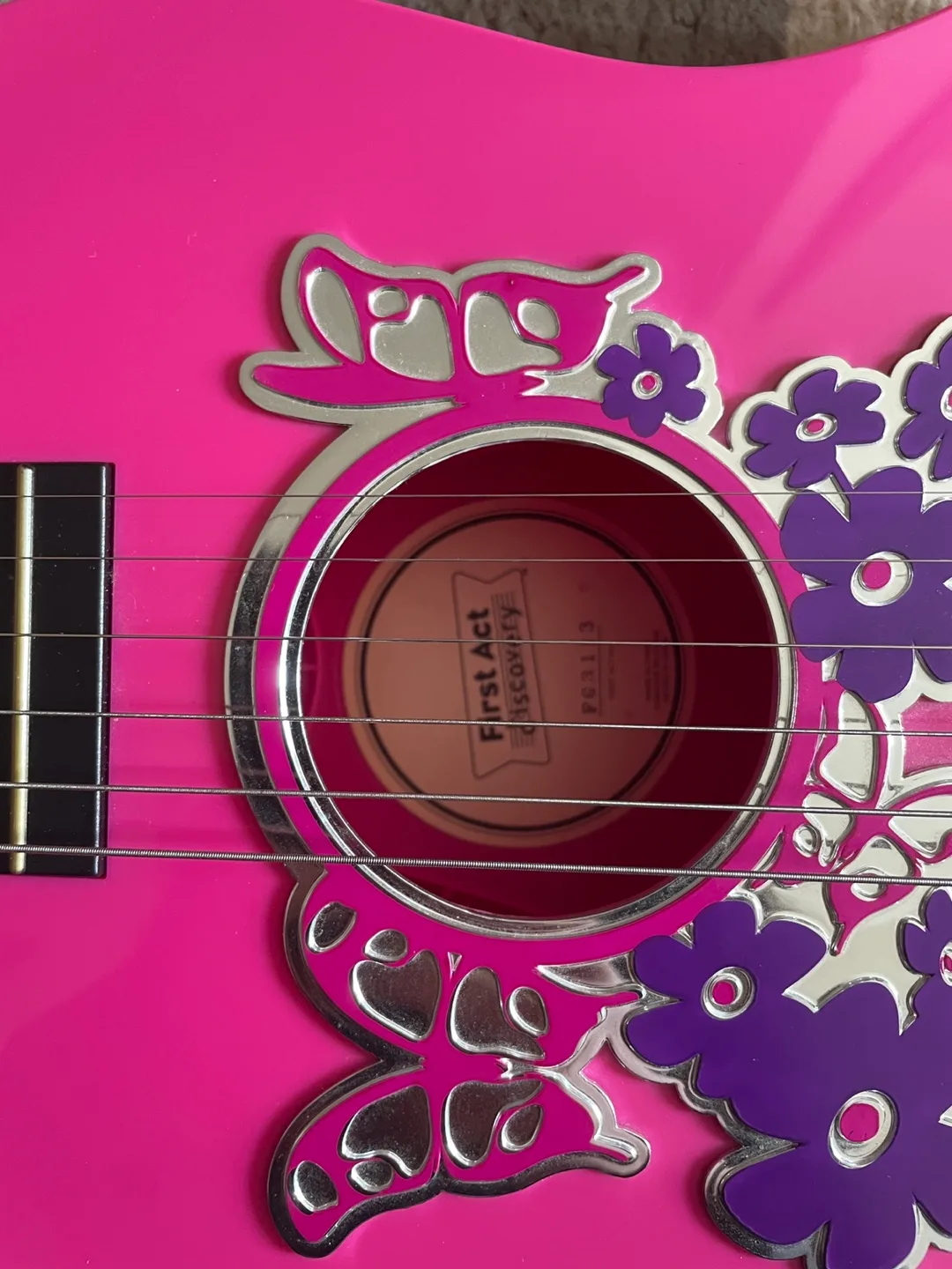 First Act Discovery FG3113 Pink Guitar image indicator(4)