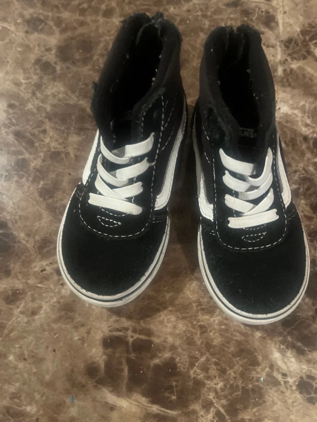 Vans Toddler Sk8-Hi Zip Black/White image indicator(3)