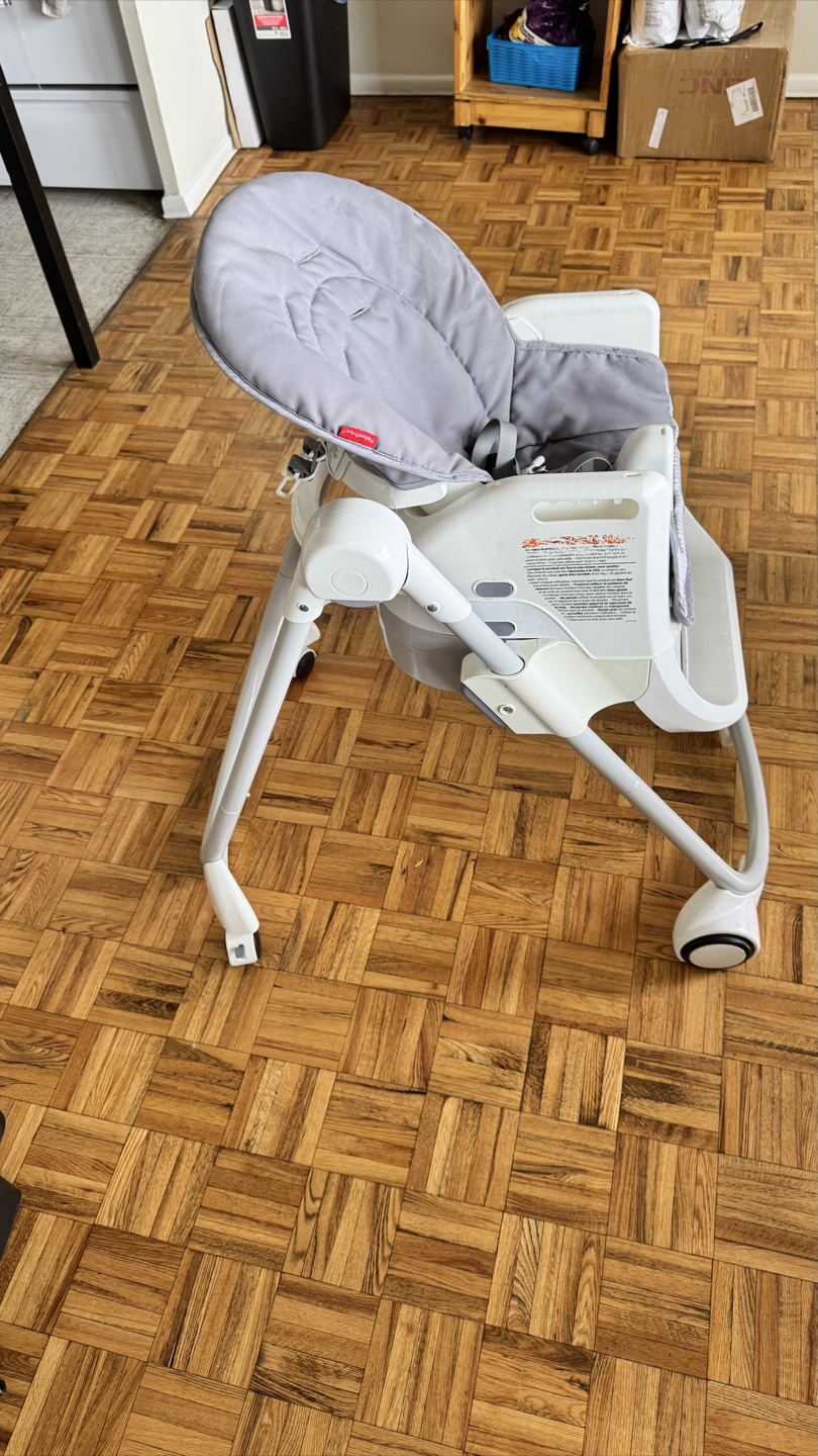 Fisher-Price 4-in-1 Total Clean High Chair - photo 2