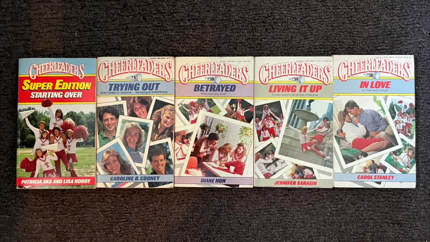 Vintage 1986 Cheerleaders Teen Paperback Novels thumbnail