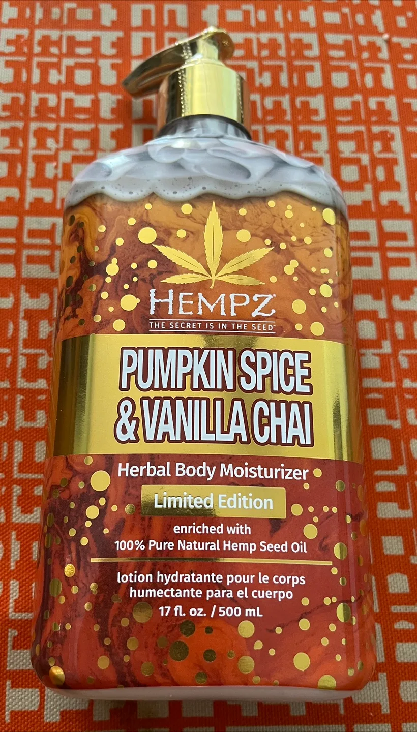 HEMPZ Pumpkin Spice & Vanilla Chai Herbal body Moisturizer thumbnail