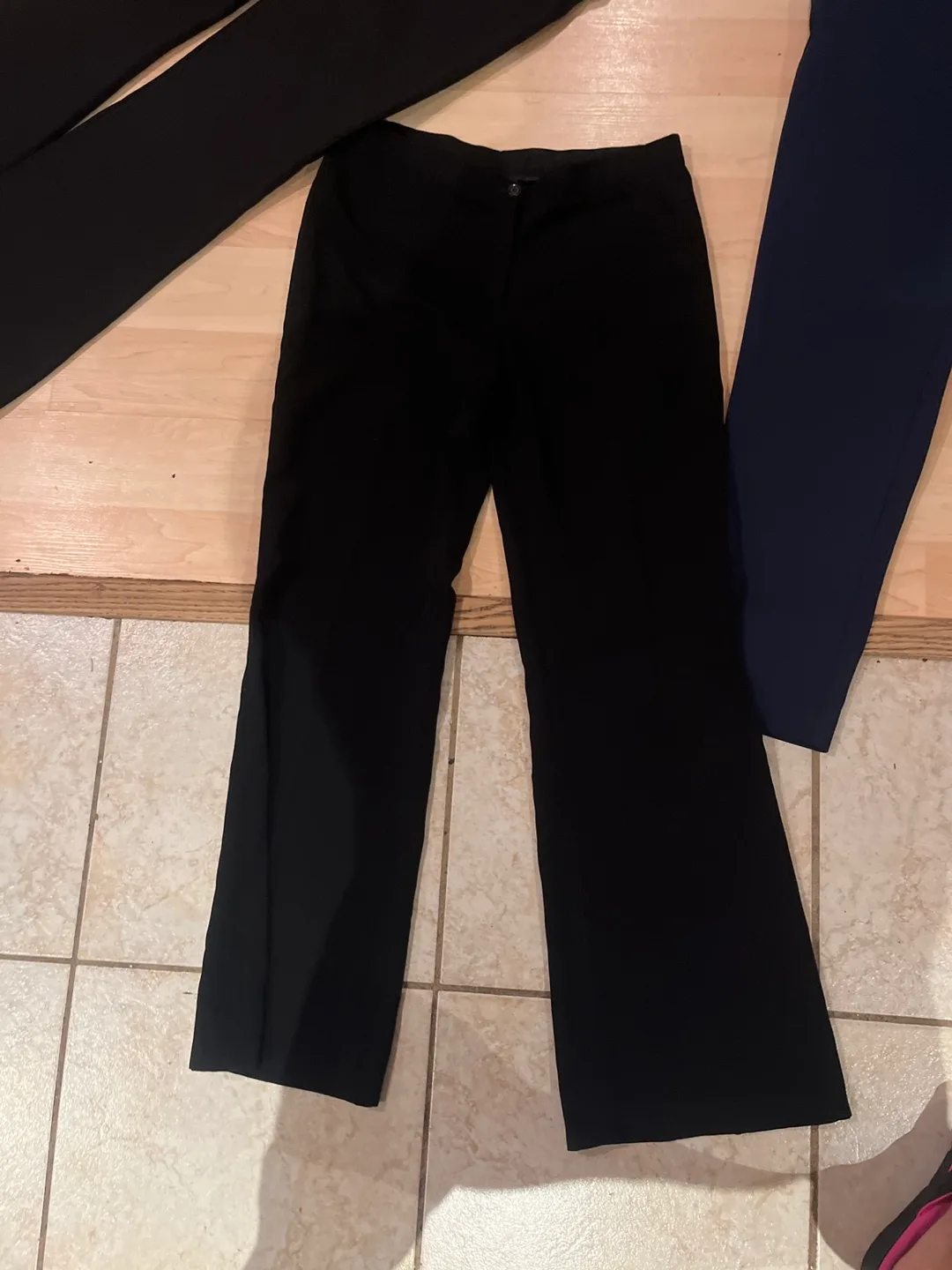 Black Dress Pants  size 8 image indicator(4)