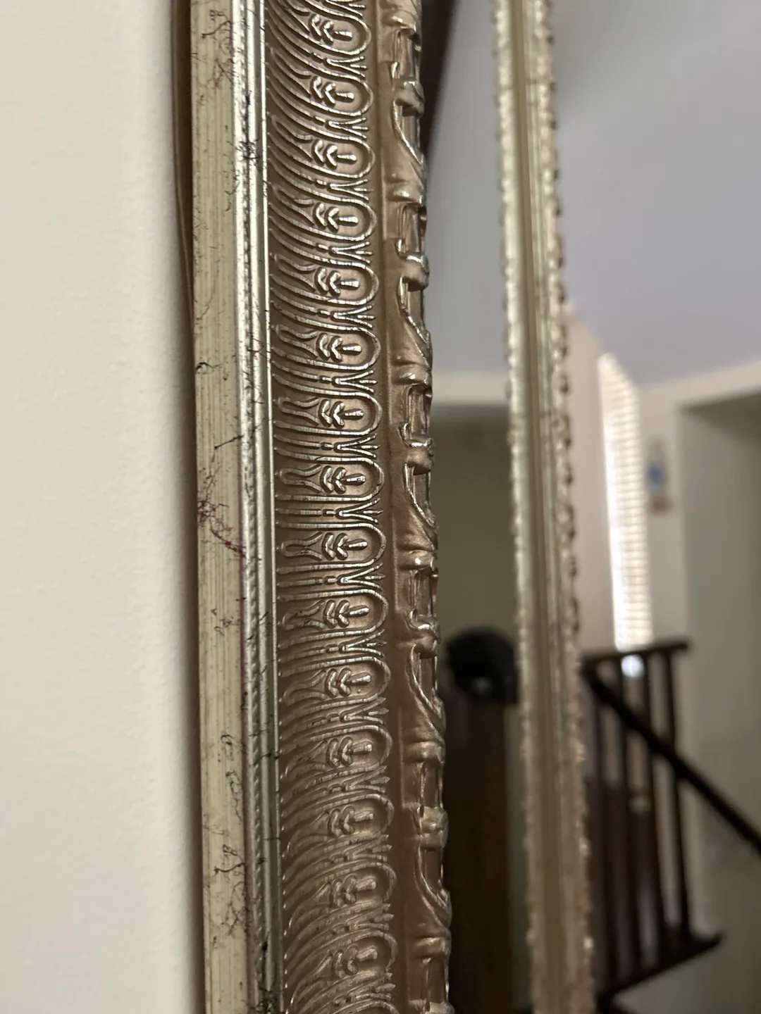 Ornate Framed Wall Mirror image indicator(2)
