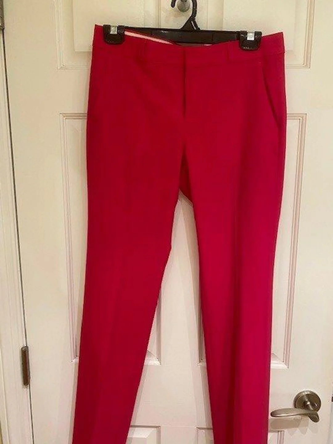🇨🇦🍁women’s Banana Republic Logan Fuchsia Pants - Size 2 thumbnail