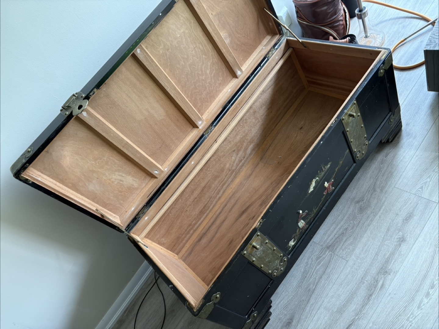 Antique Black Storage Trunk - photo 3