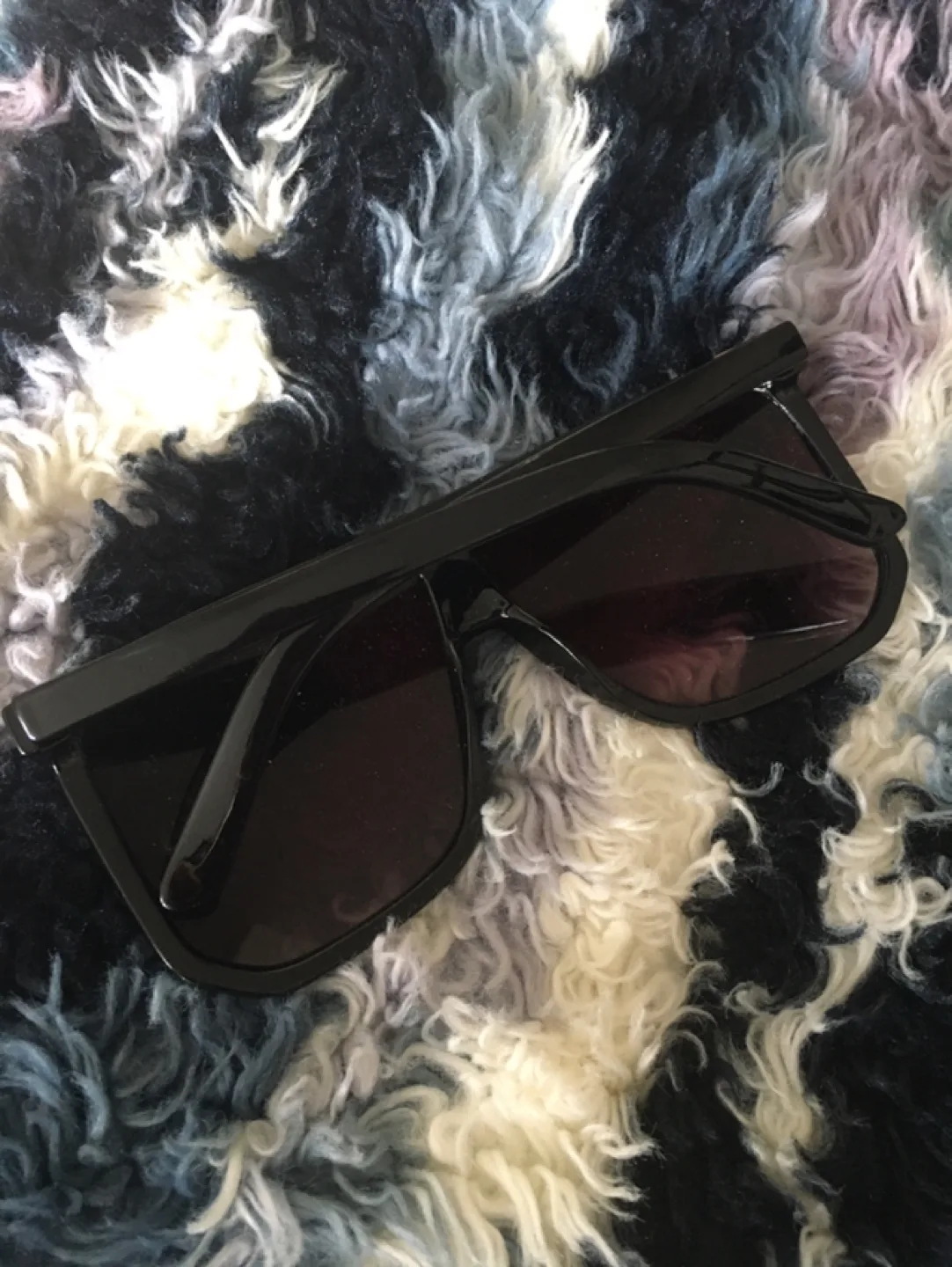 Aldo Over-sized Black Sunglasses image indicator(2)
