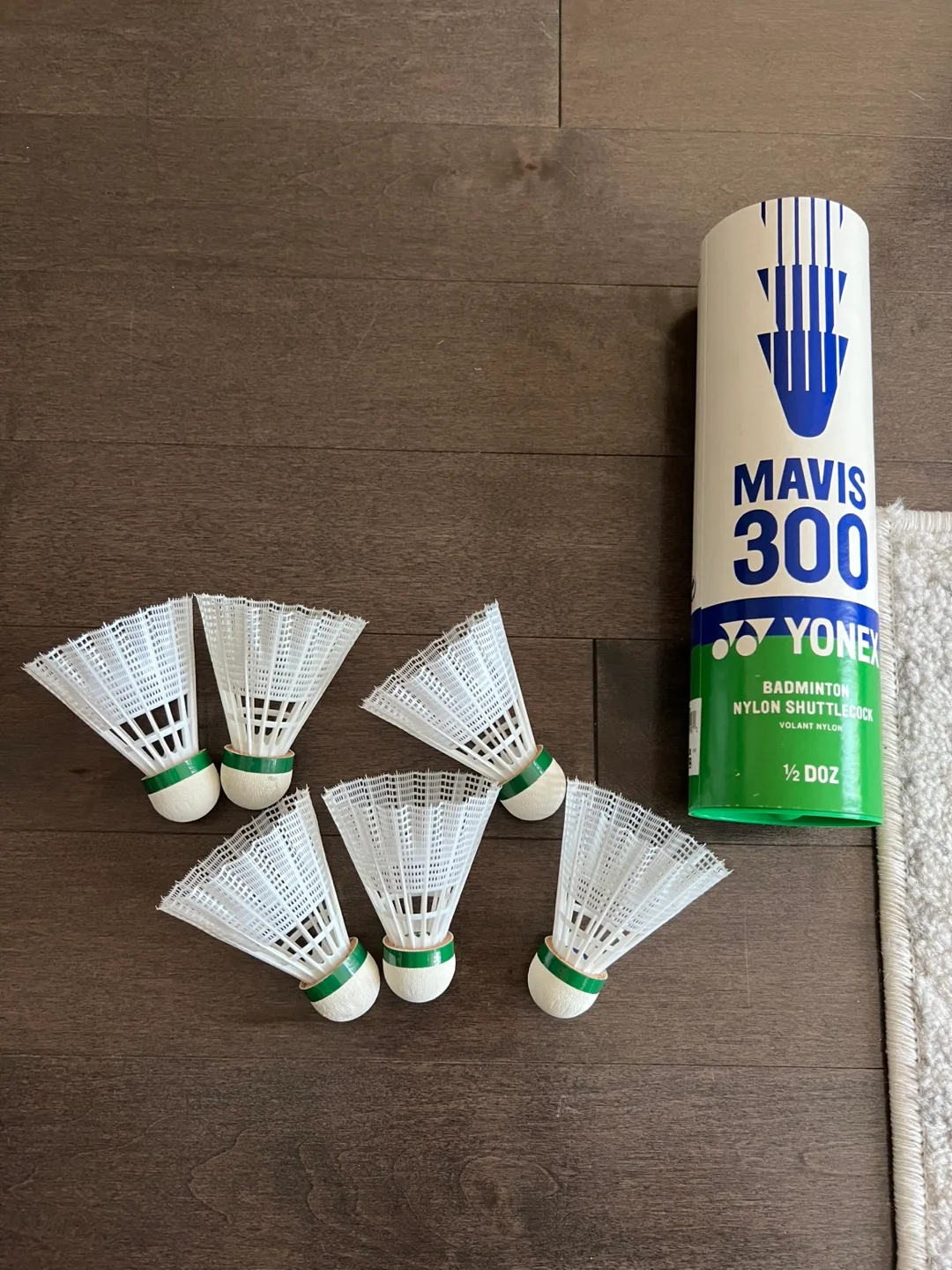 Yonex Mavis 300 Badminton Shuttlecocks - 1/2 Dozen thumbnail