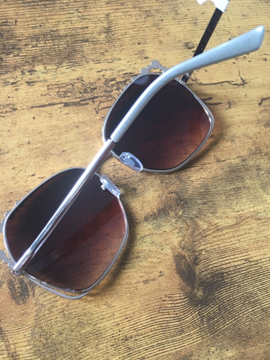 Torrid Pearl Side OSVS Sunglasses - photo 3