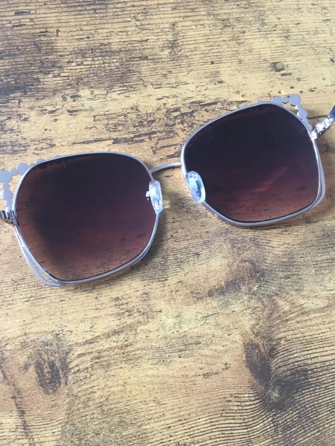 Torrid Pearl Side OSVS Sunglasses image indicator(4)