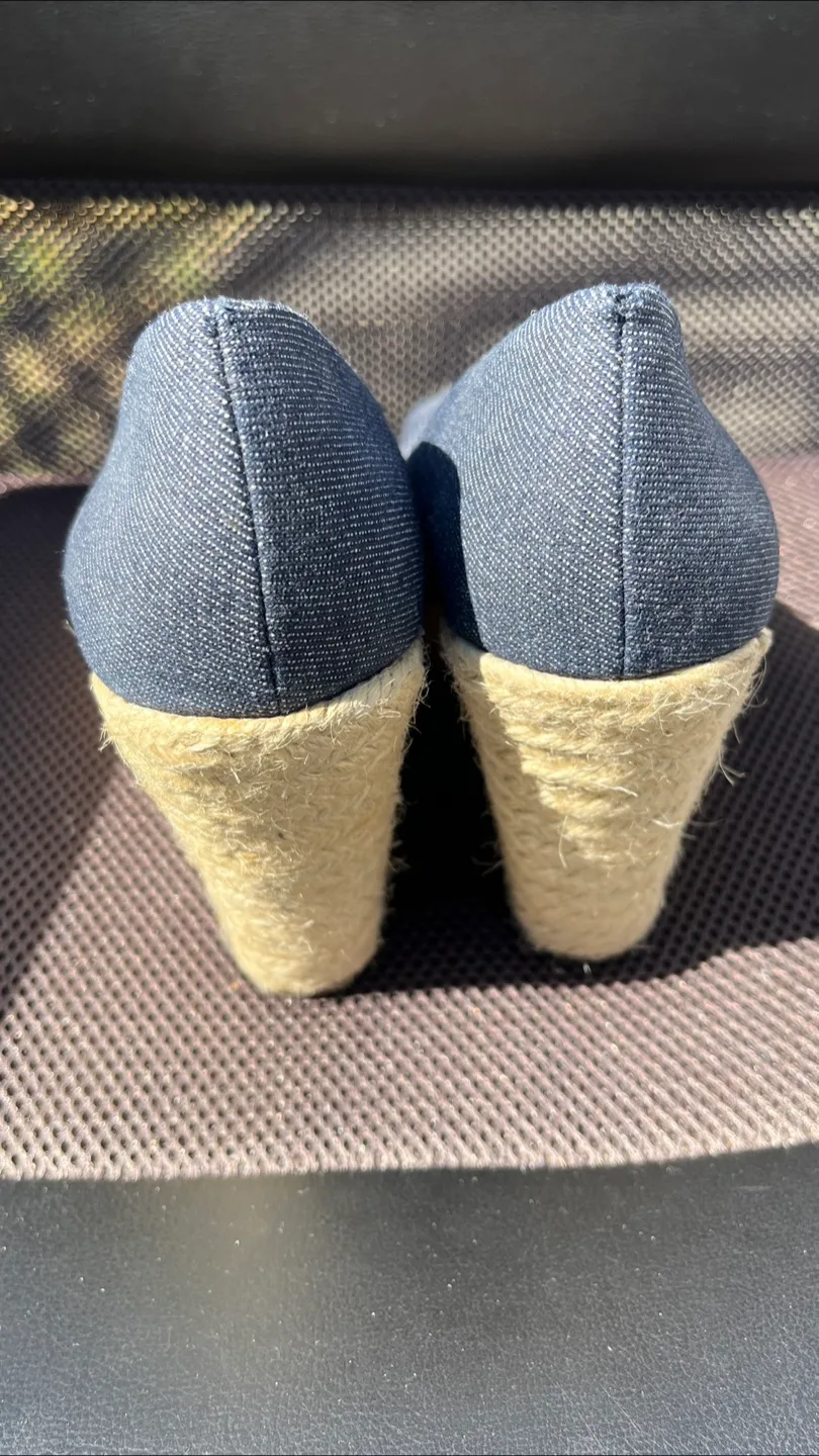 Vince Camuto Blue/Beige Espadrilles - worn once - EUC image indicator(3)