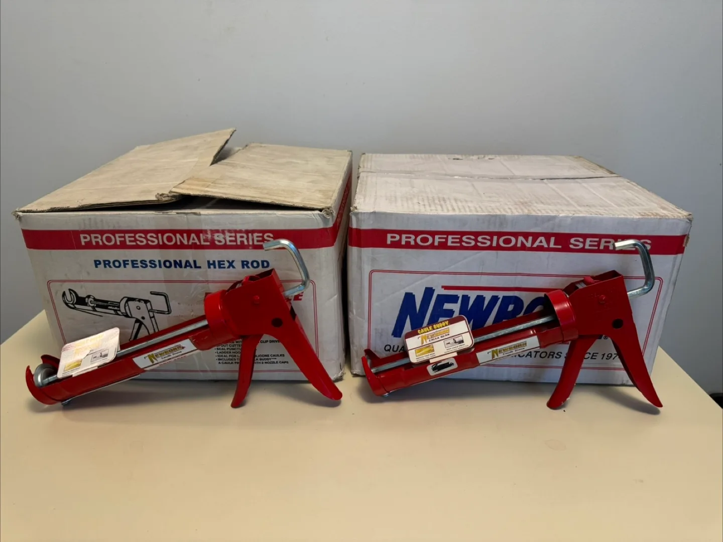 Newborn Caulk Gun - Professional Hex Rod thumbnail