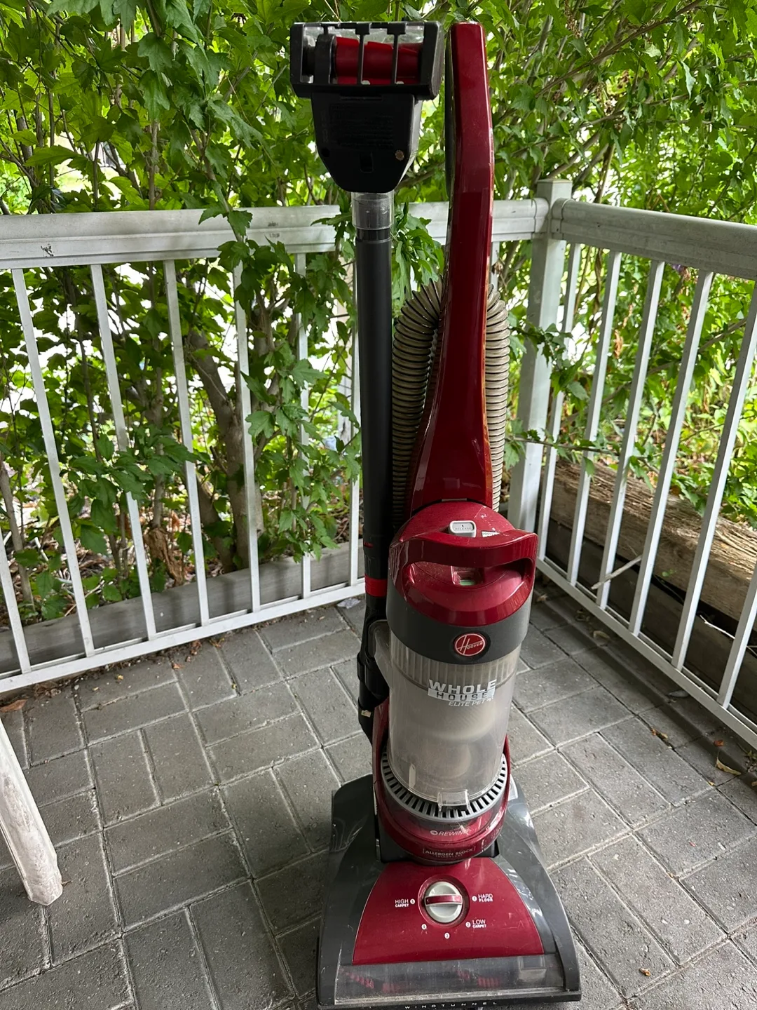 Hoover Whole House Elite Pet Vacuum thumbnail
