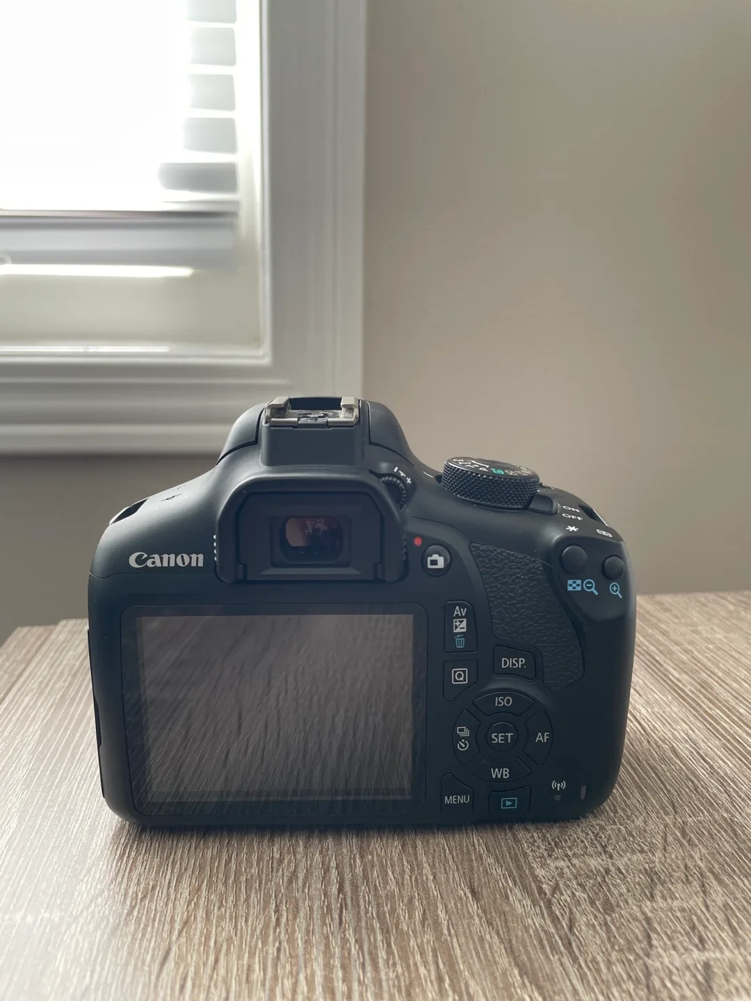 Canon EOS Rebel T6 DSLR Camera image indicator(2)