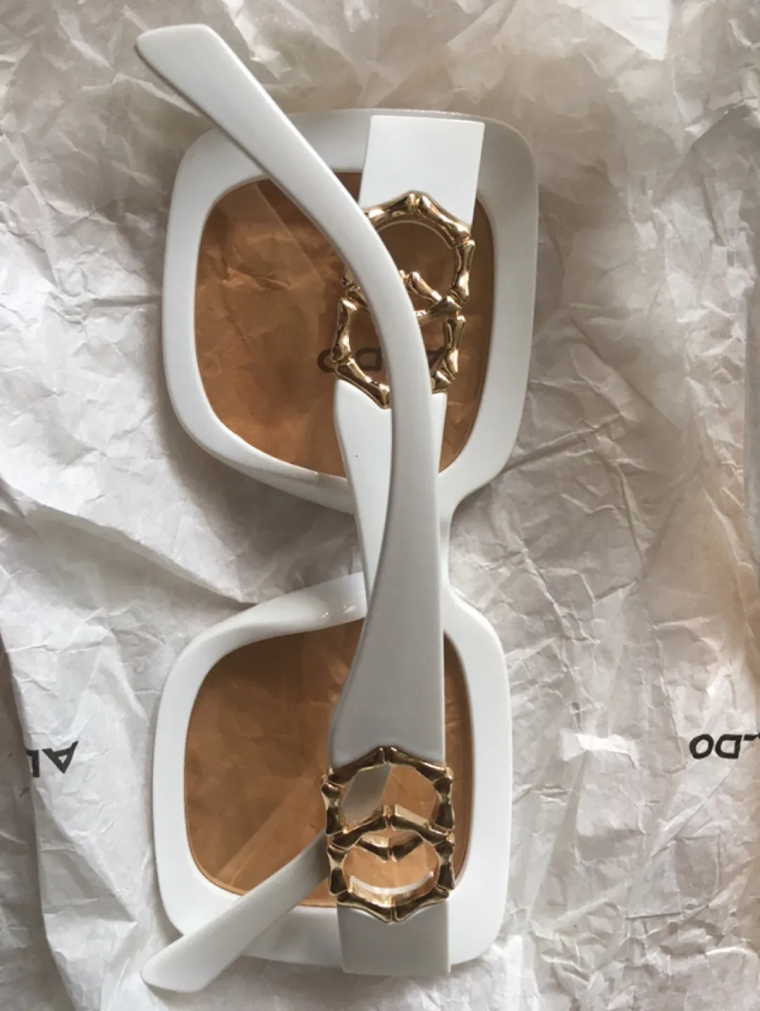 ALDO White Sunglasses image indicator(2)