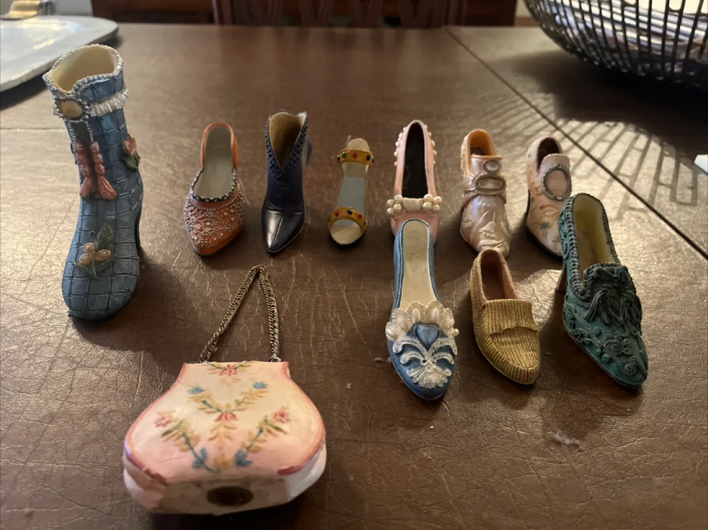 Vintage Shoe & Purse Figurines image indicator(3)