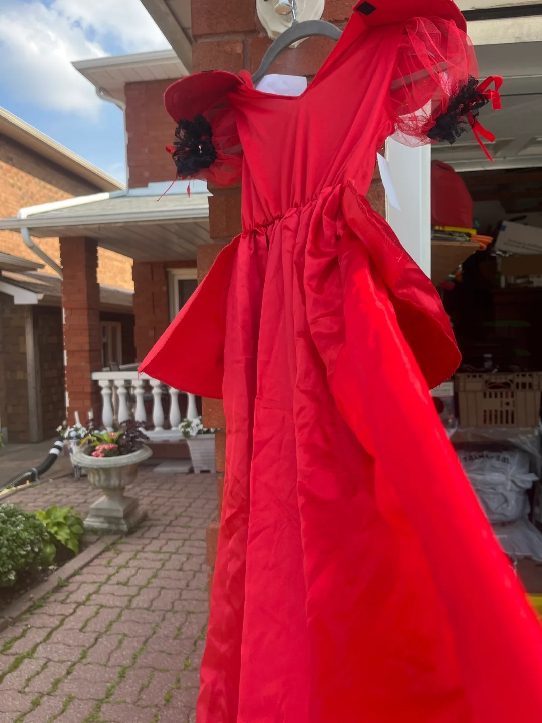 Queen of Hearts Costume - Size M image indicator(4)