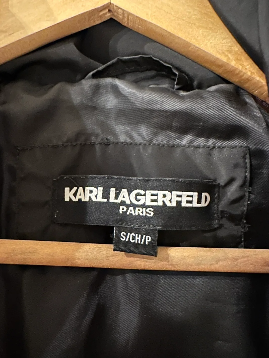 Karl Lagerfeld Black Puffer Coat - Size S image indicator(3)