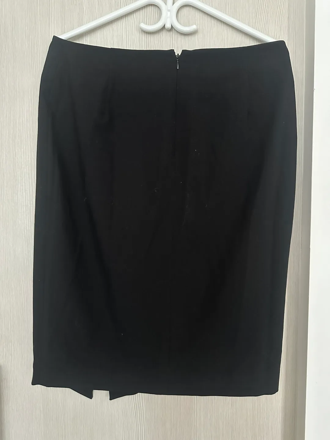 Calvin Klein Black Skirt - Size 10 image indicator(4)