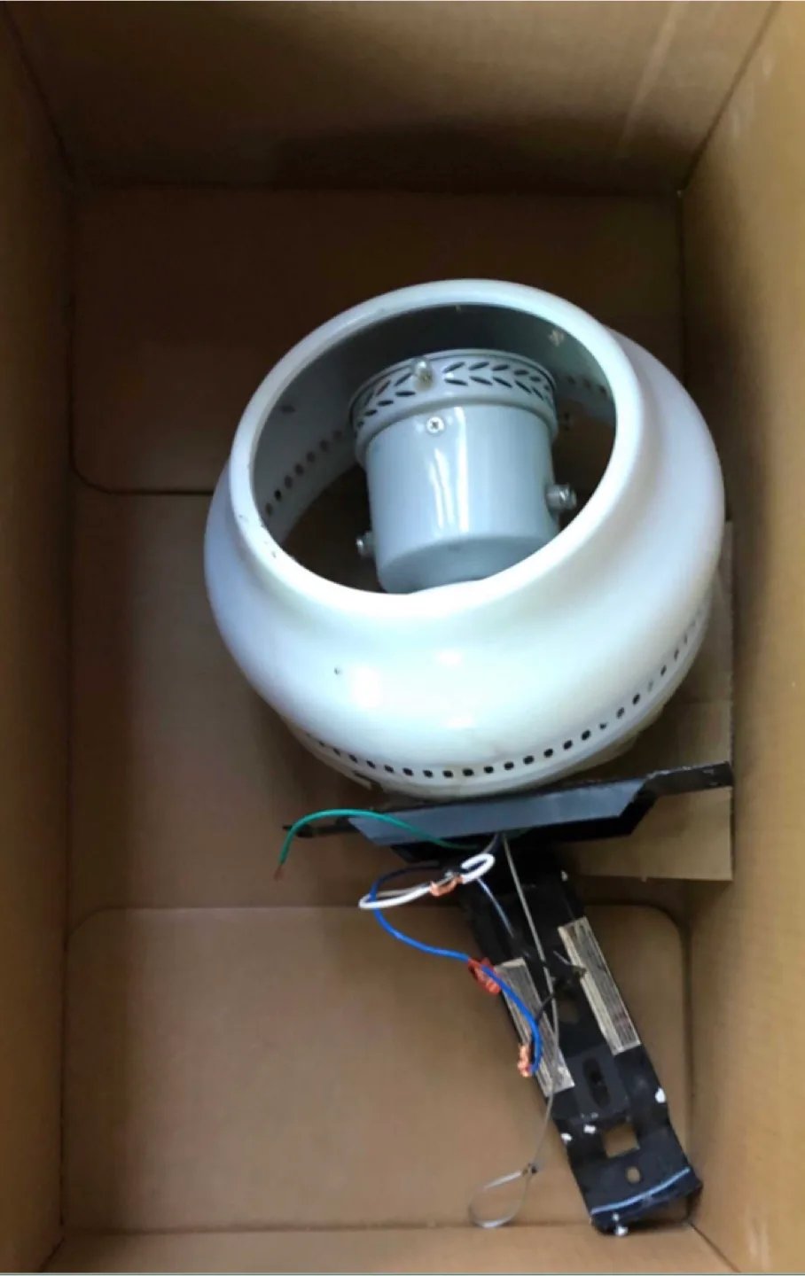 Free Ceiling fan parts thumbnail