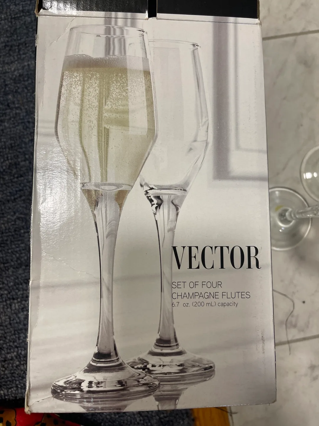 🎉MOVING SALE🎉Vector Champagne Flutes - Set of 4 thumbnail