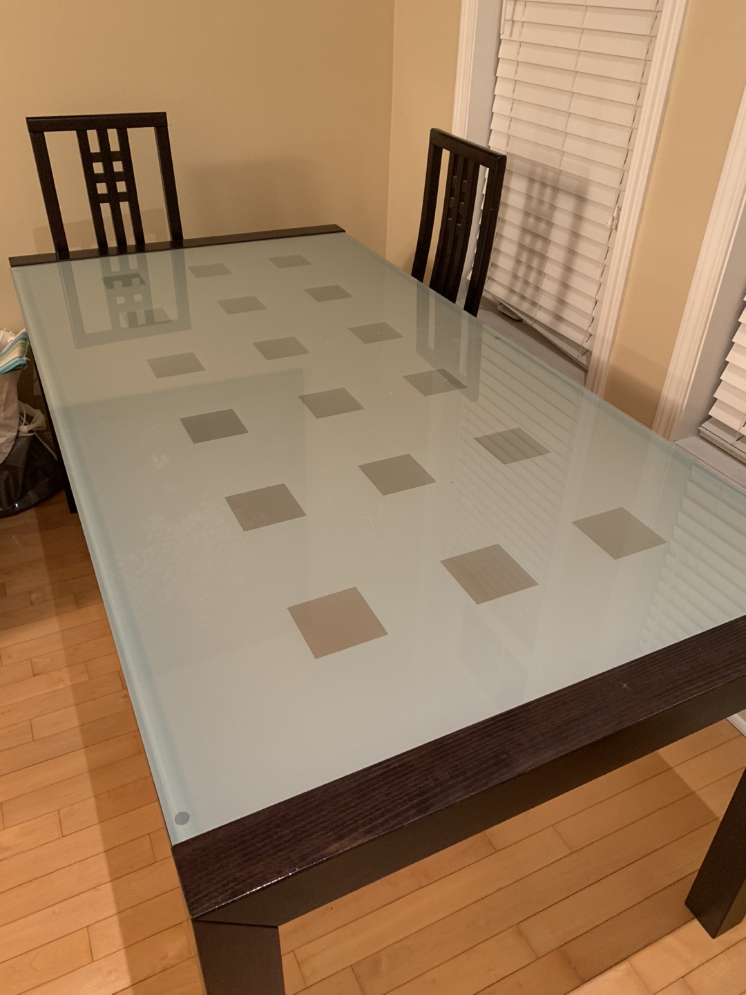 Dining Room Table & Chairs - photo 3