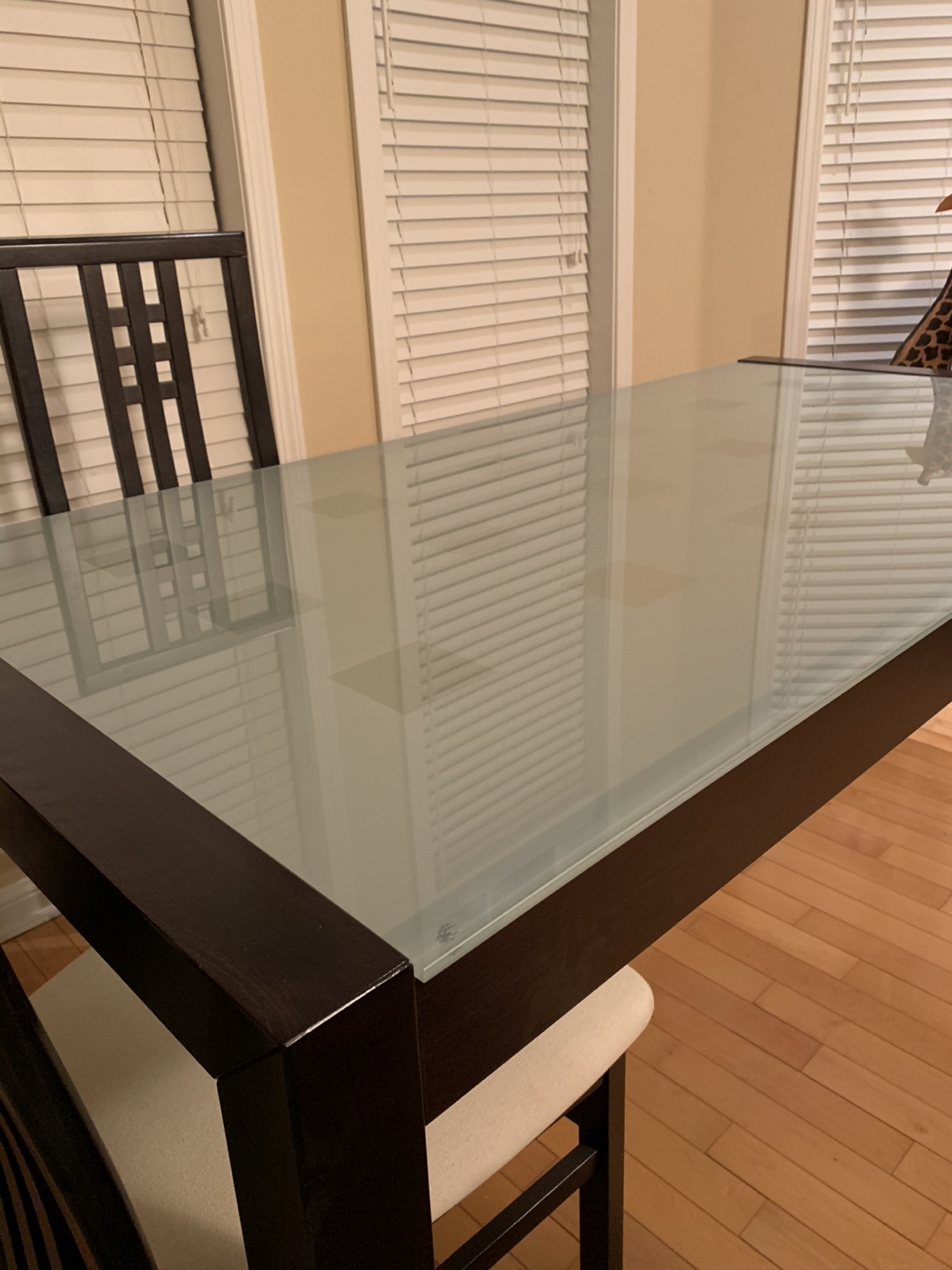 Dining Room Table & Chairs - photo 4
